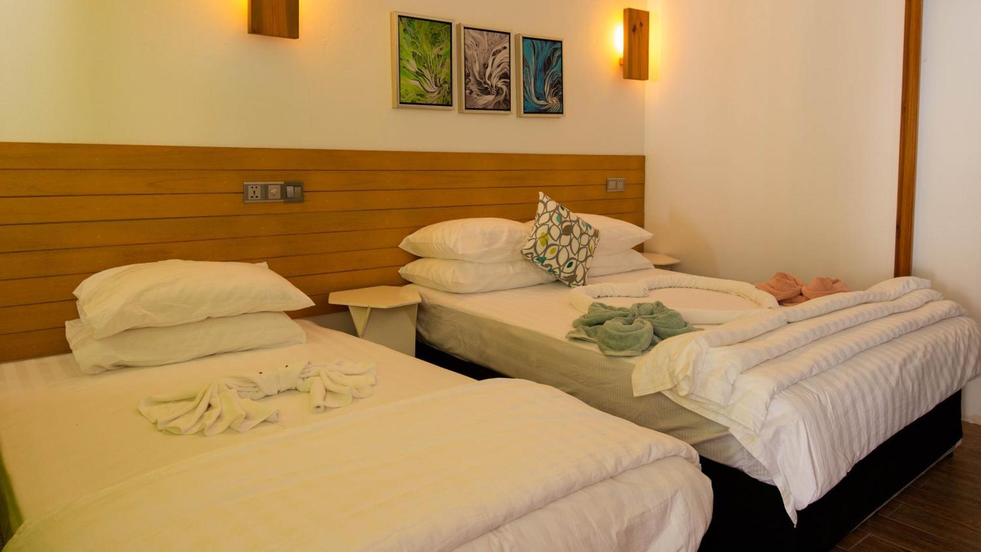 Trip Villa Ukulhas Island Bagian luar foto